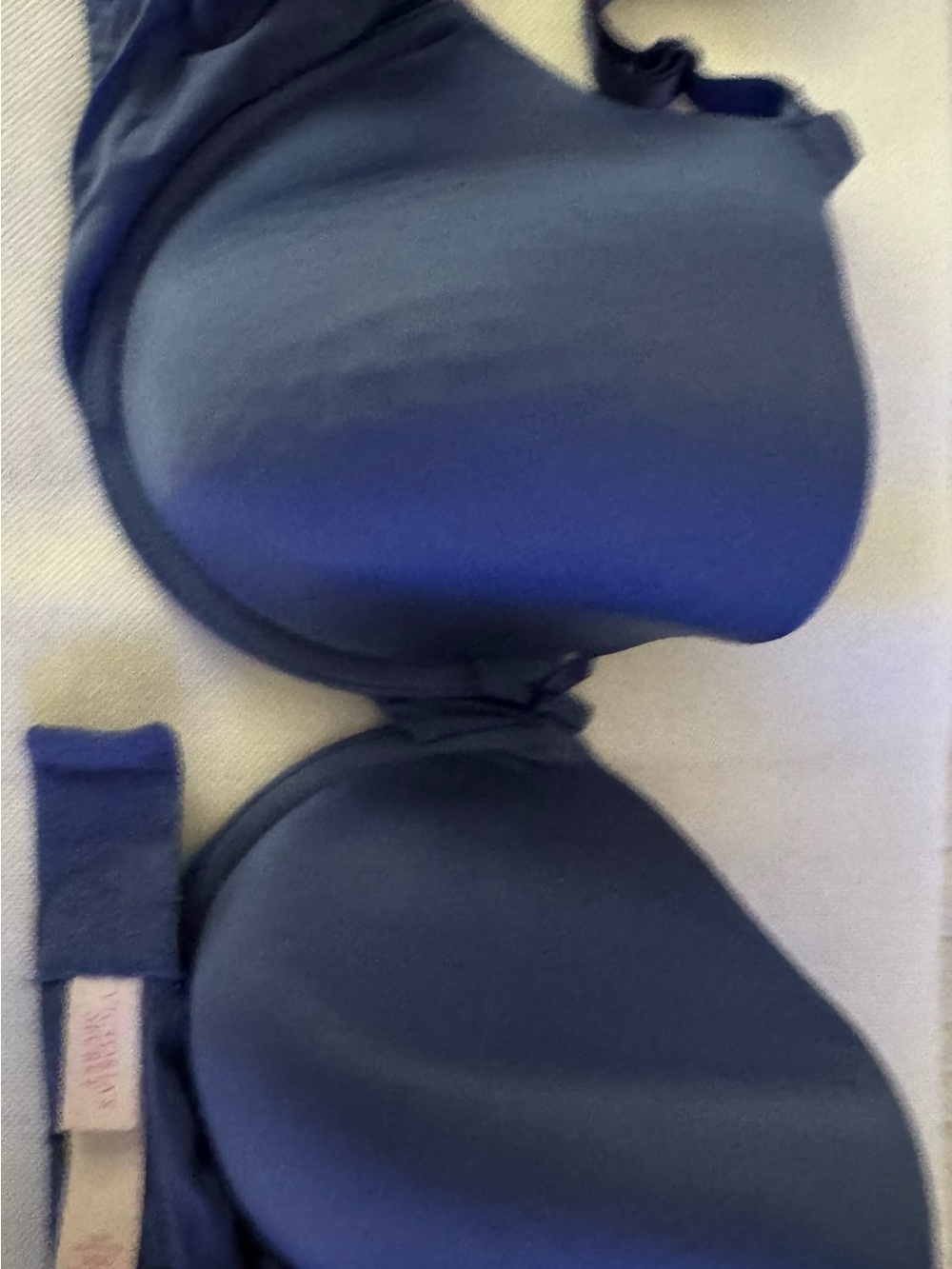 Victoria's Secret Navy Smooth T-Shirt Bra